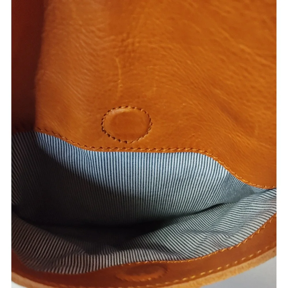 Old Trend Lawnwood Leather Backpack Large Ginger Tan Modern Vintage Rucksack
